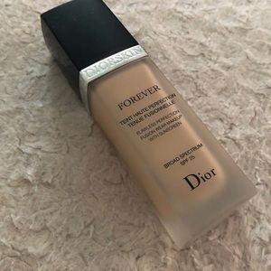 Diorskin forever foundation